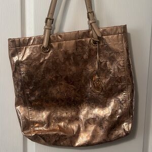 MICHAEL Michael Kors Rose Gold Shoulder Bag